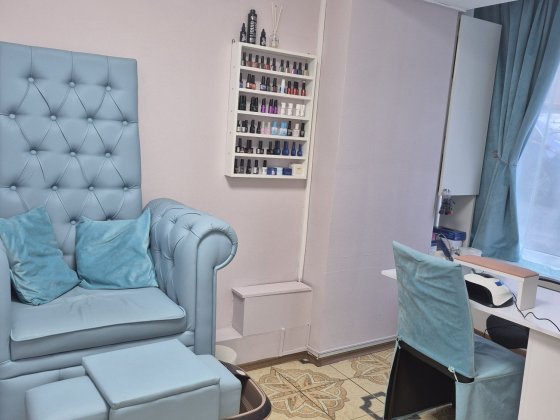 Оренда кабінету для майстра манікюру Киев