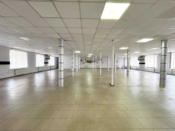 Сдам приміщення, офіс по вулиці Крутогорний узвіз, біля парку Шевченко Дніпро