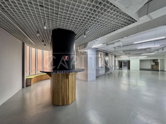 Аренда офиса без комиссии 420 м2 центр печерск золотые ворота 10 минут Киев