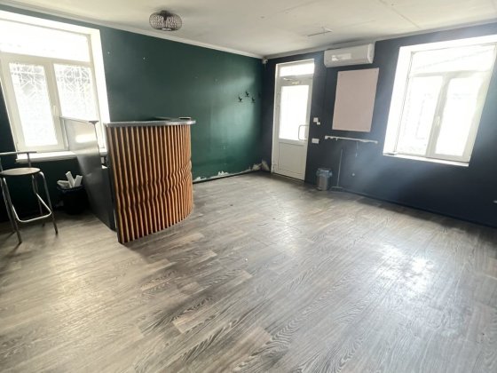 Центр. Площа S= 40 m2. Фасад. ЦЕНТР Винница