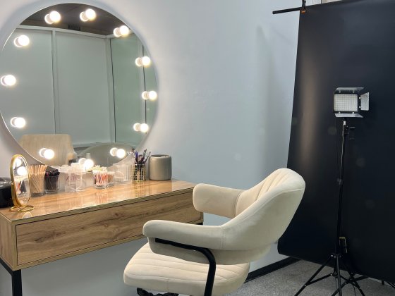 Оренда місця майстра бровиста Винница