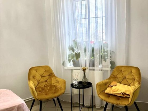 Здається в оренду кабінет в студіі, погодинно. Вінниця