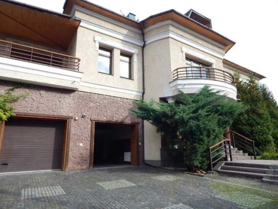 Без %. Офісна будівля 570 м2 на Печерьску. метро 5 хвилин. Генератор! Киев