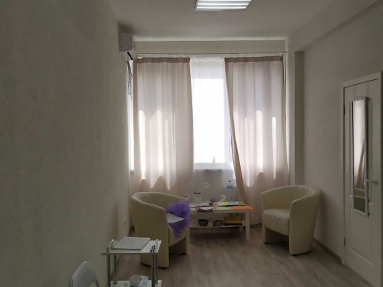 Здам в оренду 13 м2 на Сверстюка 19, метро Лівобережна. Власник Київ