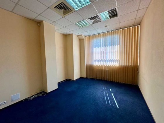 Офіс в БЦ, 30 м.кв, Поділ. М. Почайна. Власник Київ