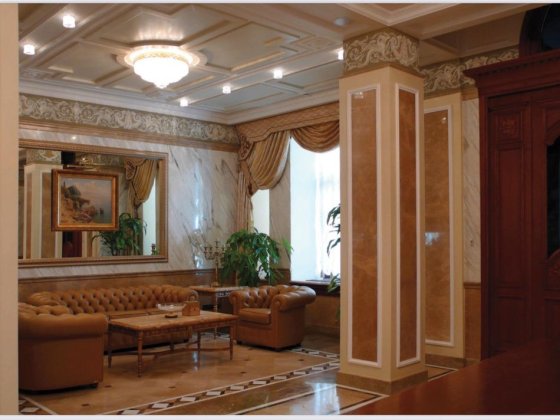 Оренда в окремо стоячей будівлі 1та 2 поверха.  Золоті ворота Київ