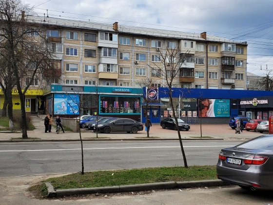 Поруч «АТБ». Пропонується в оренду комерційне приміщення. Аптека. Київ