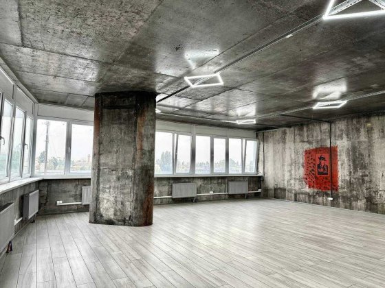 Сучасний панорамний офіс  108 м., Севастопольська площа, % брокеру Київ