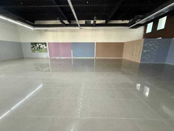 Оренда приміщення, салон, магазин в Торговому центрі Київ