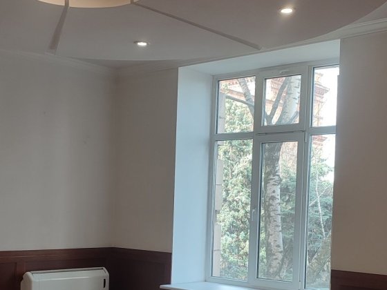 Здам приміщення 100 м кв, з ремонтом, центр міста,  пр. Яворницького Дніпро