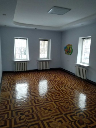 Здається в оренду офісне приміщення , під б'юті салон, освітні послуги - фото 1