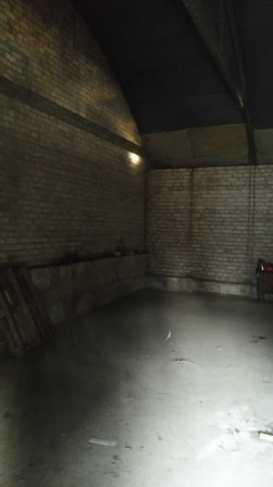 Здається в оренду склад, 130 м2, Польова - фото 1