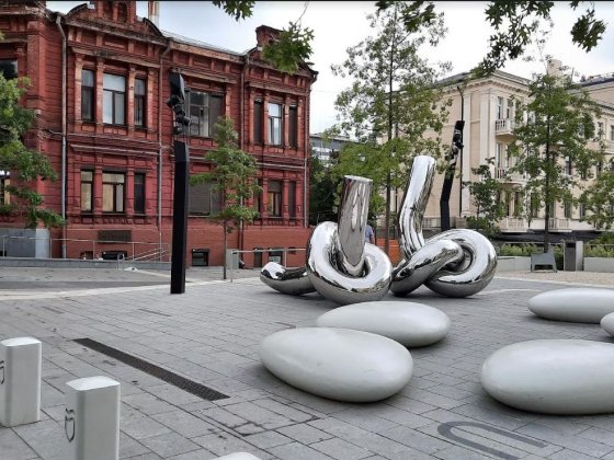 Сдам современный офис 27 кв.м., без мебели, центр, пл.Шевченко Дніпро