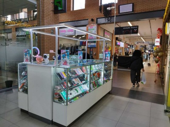 Аренда готового островка в ТЦ Вавилон со всем обородуванием БЕЗ ТОВАРА Дніпро