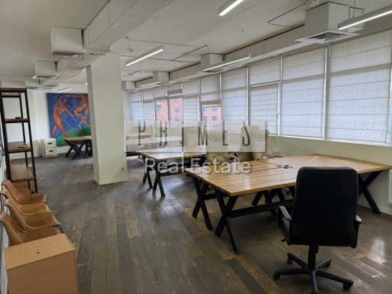 Оренда офісу з меблями, Печерськ, бул. Лесі Українки Киев