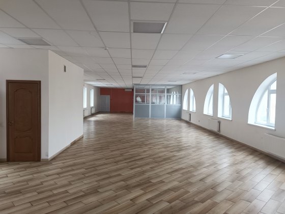 аренда помещения 300 квадратов Житомир