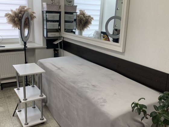 Здам в оренду дзеркало кабінет суборенда аренда кушетки зеркал Дніпро