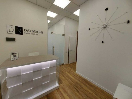 Оренда офіса з меблями в БЦ на Подолі (55 м2) Киев