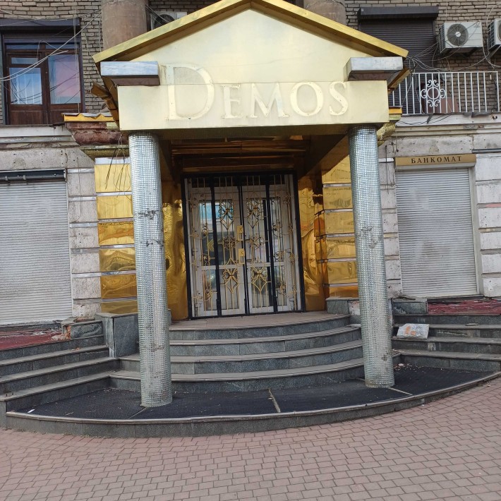 Оренда приміщення  поруч з ТЦ Україна , без комісії - фото 1