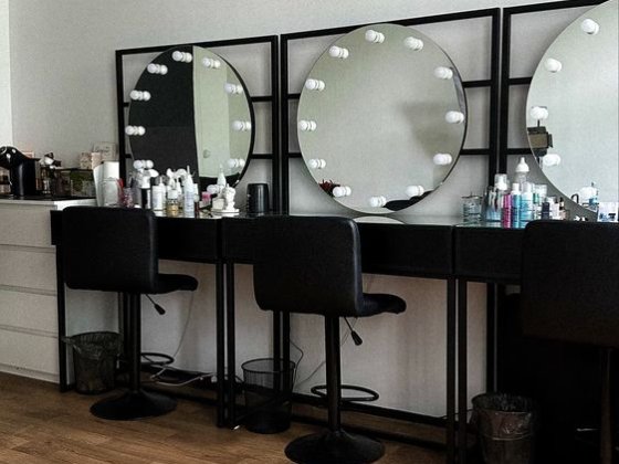 Робоче місце майстра бровіста, ламімейкера, візажиста, лешмейкера Винница