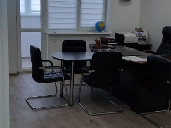 Оренда офісного приміщення, 70м.кв. Драгомірова 2а Киев