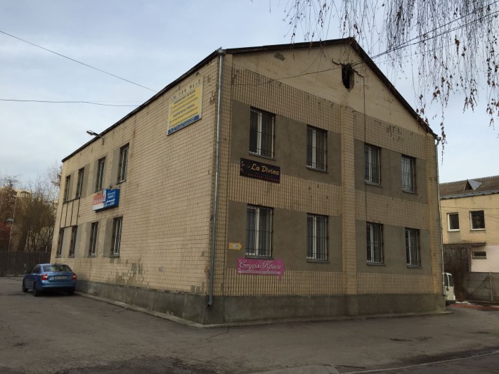 оренда 2х кімнат в нежитловій будівлі на Вишеньці - фото 1