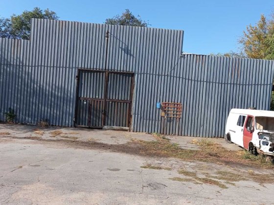 Ангар, 450 кв.м.  Конт.тел +380 66 956 4015