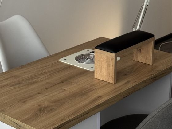 Оренда місця для майстра манікюру (по пів місяця-місяць) Винница