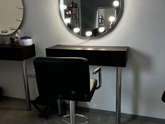 Оренда робочого місця бровіста-ламімейкера, візажиста, стиліста Винница