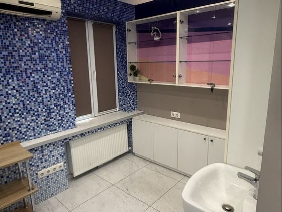 Здається кабінет в оренду Дніпро