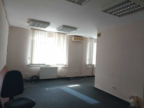 Без% оренда офіса Окремий блок 108-120 кв.м Бізнес-центр м Деміівська Киев