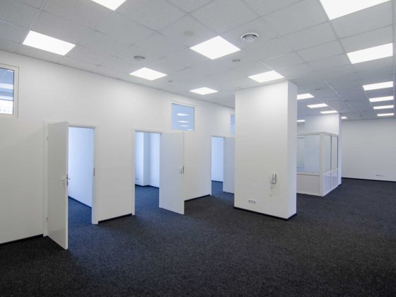 Оренда офісу 261 м² у БЦ Форум Груп «Ділове містечко», офіс 5В-42 Киев