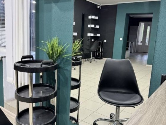 Оренда місця для перукаря/колориста