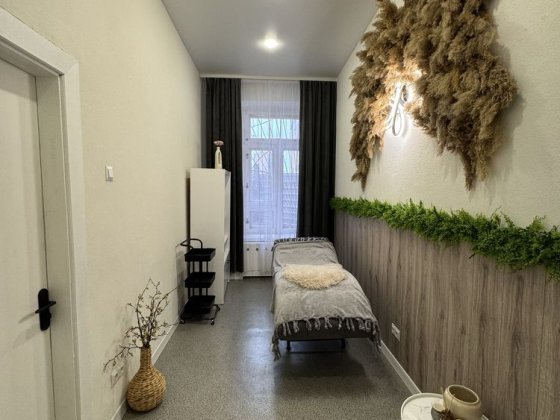 Аренда бьюті кабінету, для майстра, кушетка, Центр. Мост Сити Дніпро