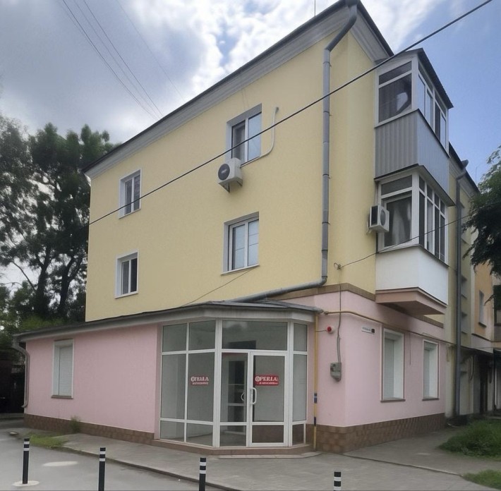 Оренда фасадного приміщення в серці міста. Вулиця Лятошинського - фото 1