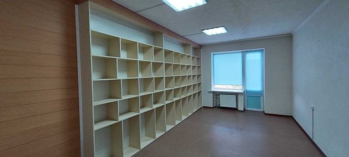 Аренда помещения центр 18м.кв под услуги - фото 1