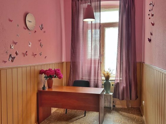 Оренда офісів 11,6 м.кв 37,8 м.кв в центрі міста від власника Днепр