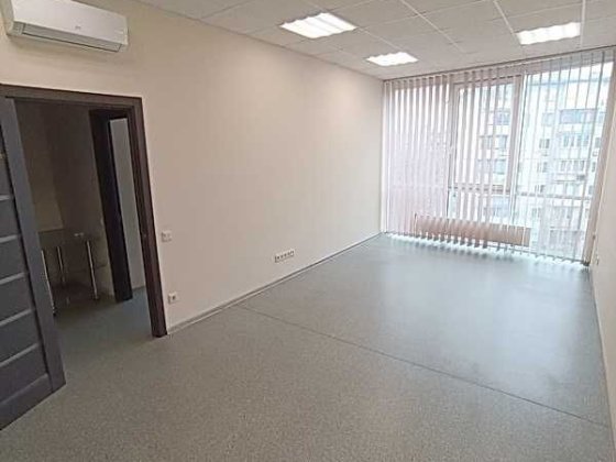 Аренда  офиса в Смарт Плазе, метро Политехнический институт Киев