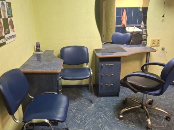 Сдаётся рабочее место парикмахера , мастер маникюра Бабурка