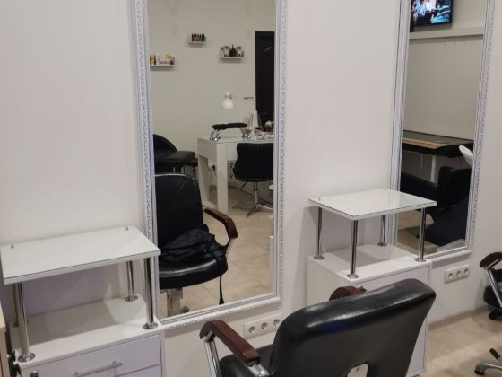 Аренда оренда парикмахер перукар ботокс уход волосы кресло место