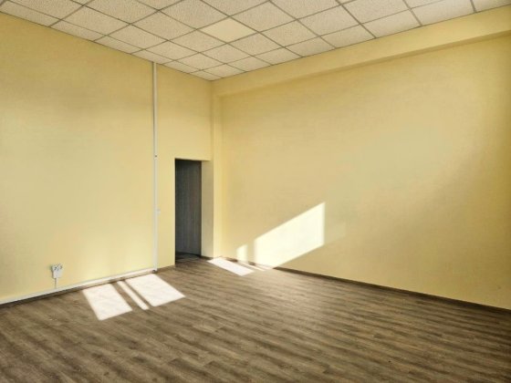 Оренда.Урожай близько.Площа S= 62m2 Винница