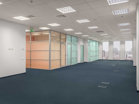 Оренда офісу з укриттям та генератором 271 м2, ст. м. Олімпійська Київ