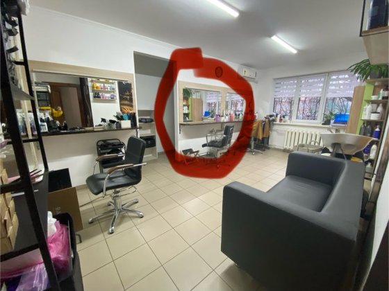 Робоче місце перукаря Житомир