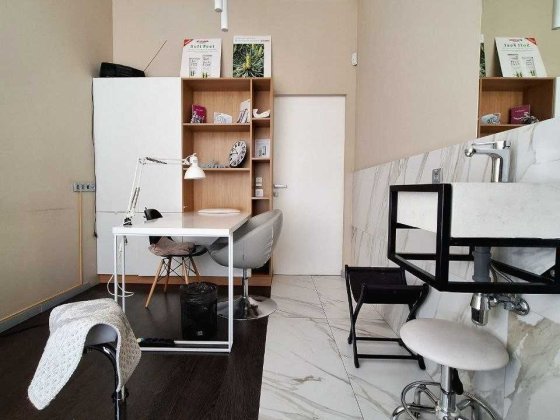 Оренда кабінету нігтьового сервісу ОБОЛОНЬ Киев