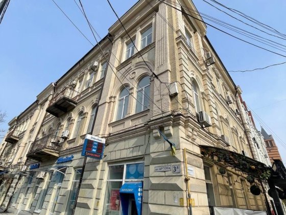 Аренда Комерческого Помещения 88.2 и 96 м2  м2 Артёма  Центр Офис Дніпро