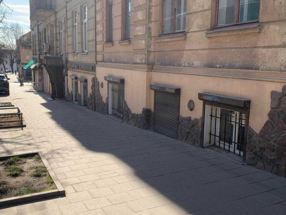 Оренда фасадного приміщення вул. КРИВОНОСА Львов