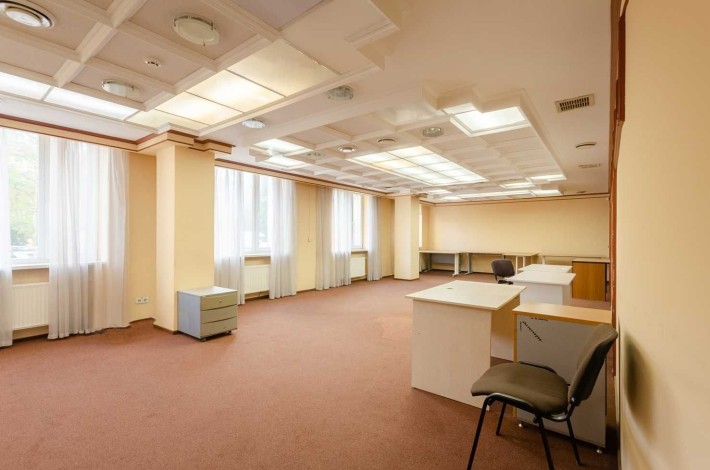 Вільне призначення. Звіринецька 81 м. OPEN SPACE. ІНТЕРНЕТ Є. 300грн/м - фото 1