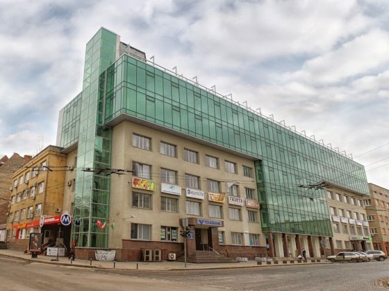 Оренда офісу 60 кв.м. на пл. Петрушевича від власника Львов