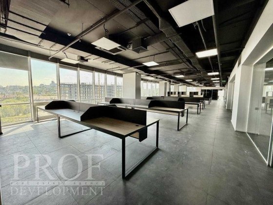 Оренда мебльованого офісу в БЦ (1550 м2) Киев