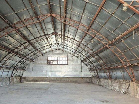 Ангар. Площа S = 501 m2. Оренда. Хороший. Сухий.